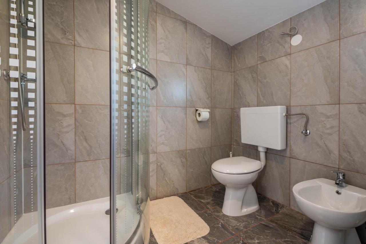 Apartment Radeki Glavica 112B Loborika Ngoại thất bức ảnh